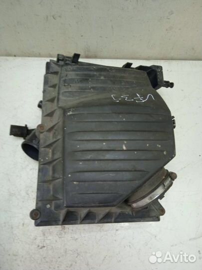 Корпус воздушного фильтра Opel Meriva A минивэн