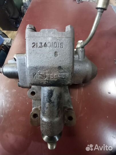 Рулевая колонка (редуктор) шевролет нива с гур