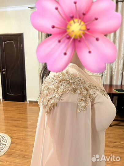 Вечернее платье