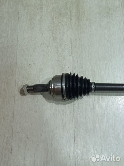 Привод подвески колеса Renault sandero Прав