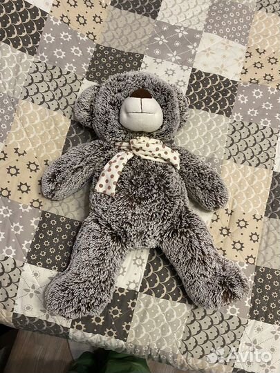 Плюшевый медведь