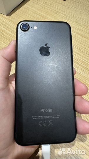 iPhone 7, 32 ГБ