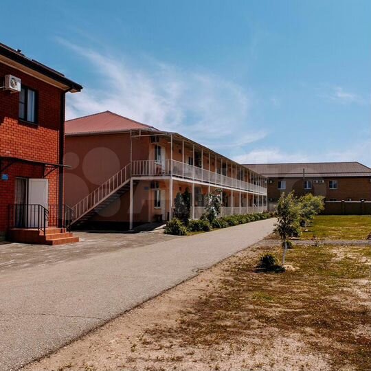 Гостиница, 1670 м²