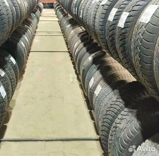 Nokian Tyres Hakkapeliitta R 215/70 R16 100M