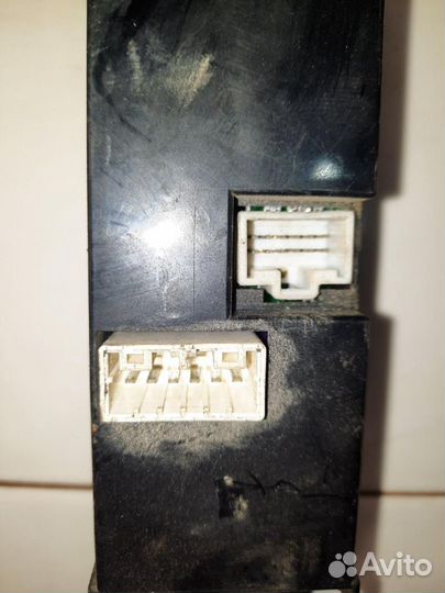 Блок управления стеклоподъемниками Mitsubishi Gala