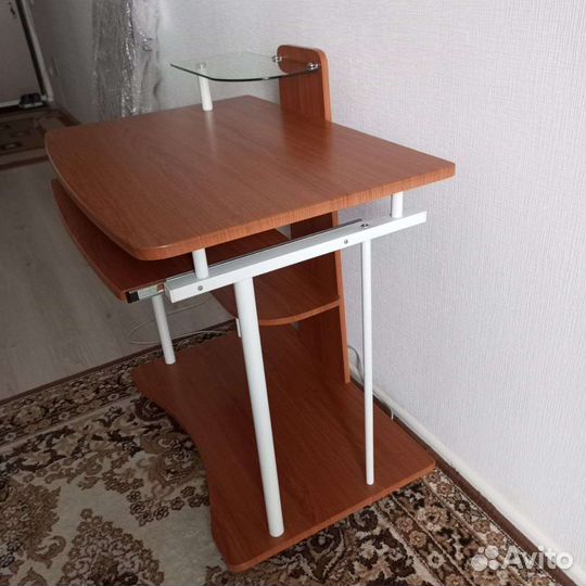Компьютерный стол бу