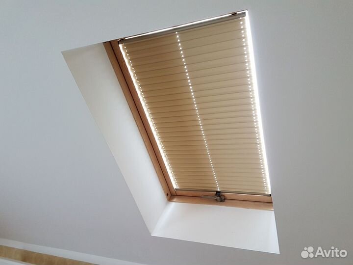 Жалюзи на мансардное окно Багратионовск