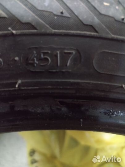 Nokian Tyres Hakkapeliitta 8 215/55 R17