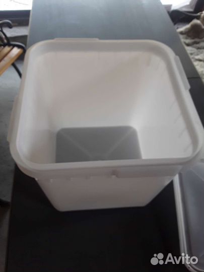 Контейнер пластиковый 25 литров