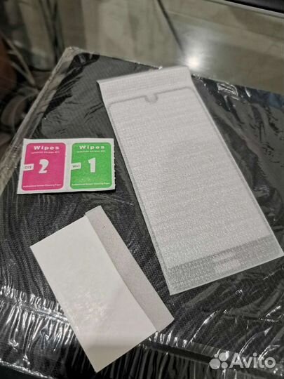 Защитное стекло на Sharp aquos 2