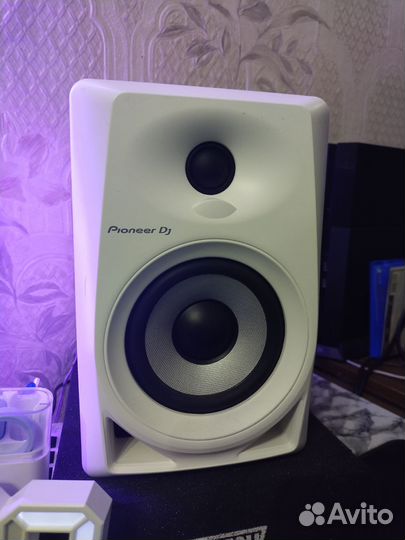 Студийные мониторы Pioneer DM-40 White