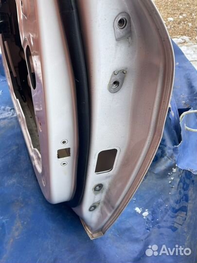 Левая передняя дверь kia к5