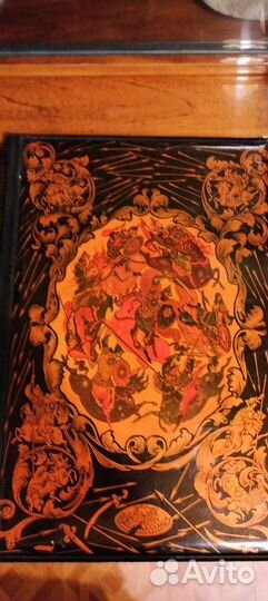 Открытки и книги с иллюстрациями Палеха