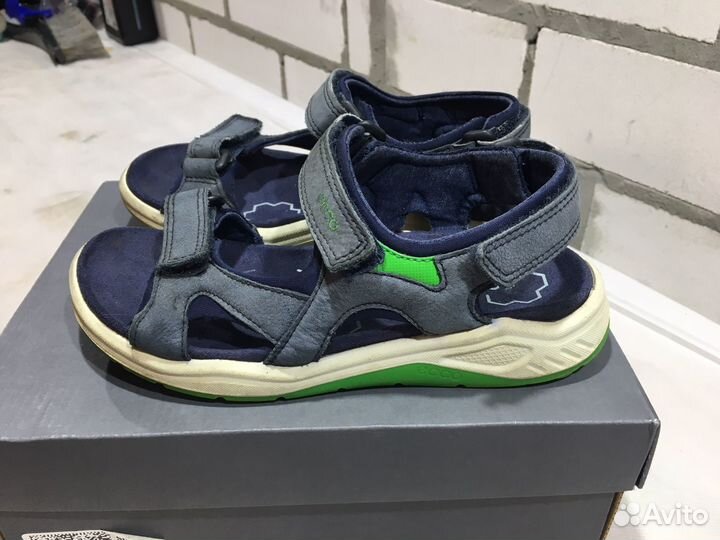Сандалии ecco 33р