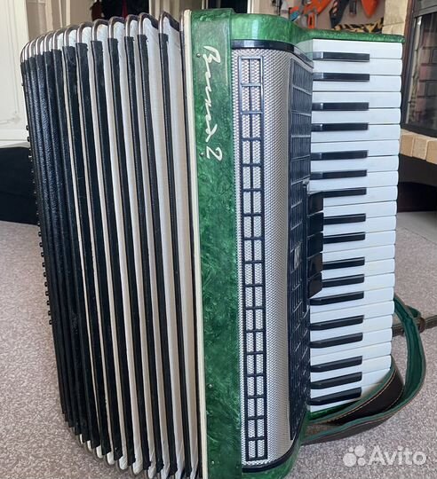 Аккордеон Восход 2