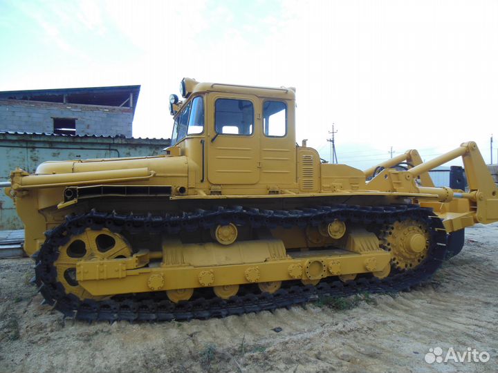 ЧТЗ Уралтрак ДЭТ-250, 2012