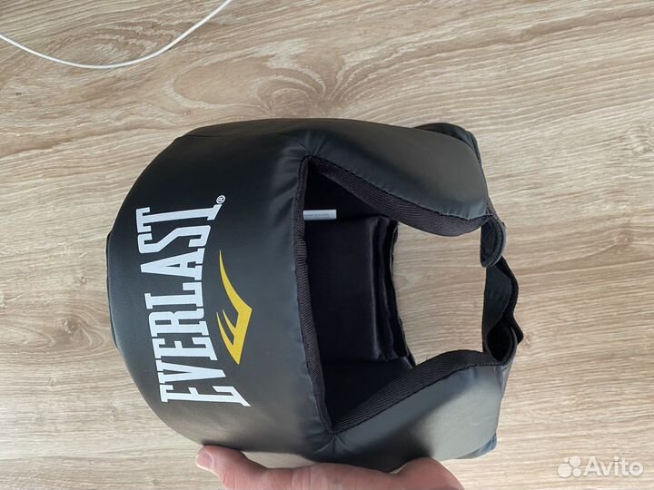 Боксерский шлем everlast