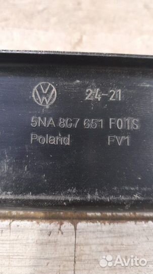 Усилитель переднего бампера передний Volkswagen