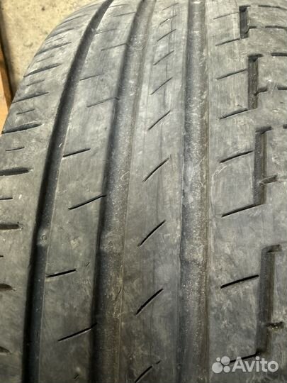 Continental ContiPremiumContact 6 215/55 R17 94V