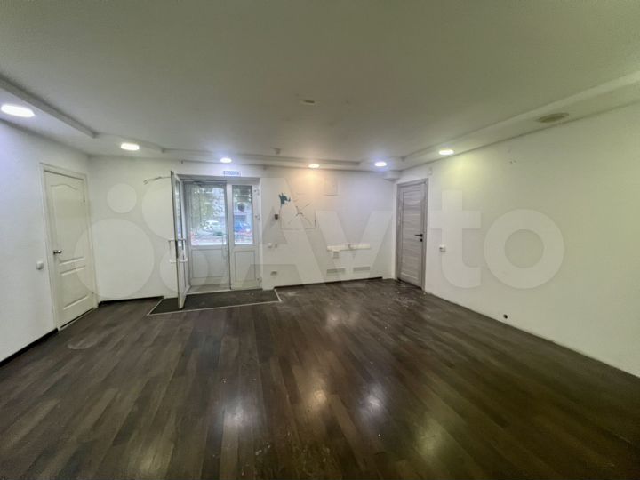 Торговая площадь, 48 м²