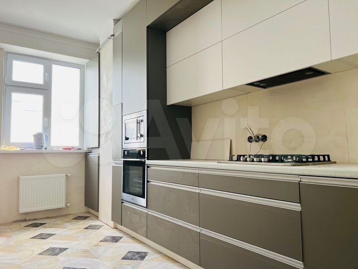 2-к. квартира, 67 м², 7/9 эт.