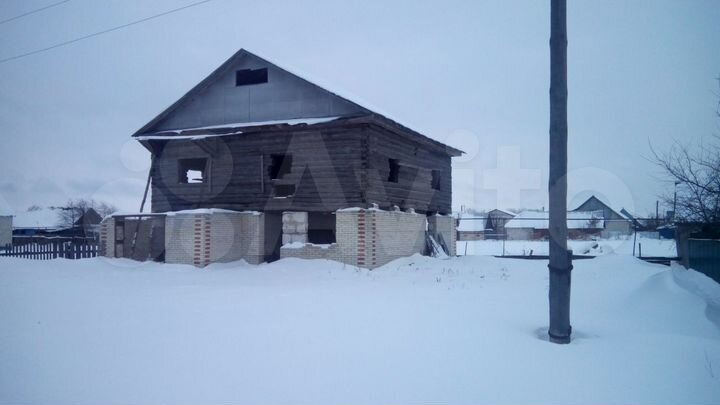 Дом 300 м² на участке 15 сот.