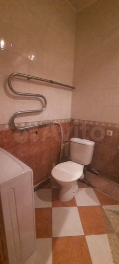 2-к. квартира, 54 м², 2/2 эт.