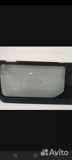 Продаю стекла боковые на мерседес спринтер906