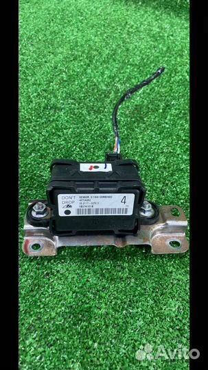 Датчик ускорения Mitsubishi Outlander XL 4670A282