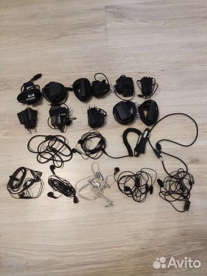 Зарядное устройство, гарнитура, usb кабели