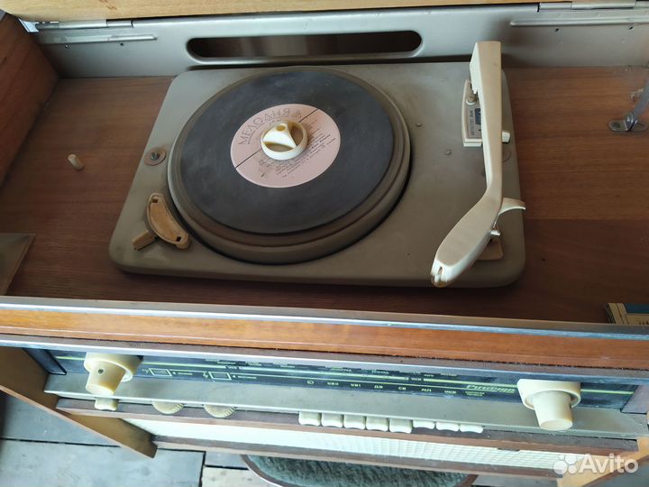 Радиола Ригонда