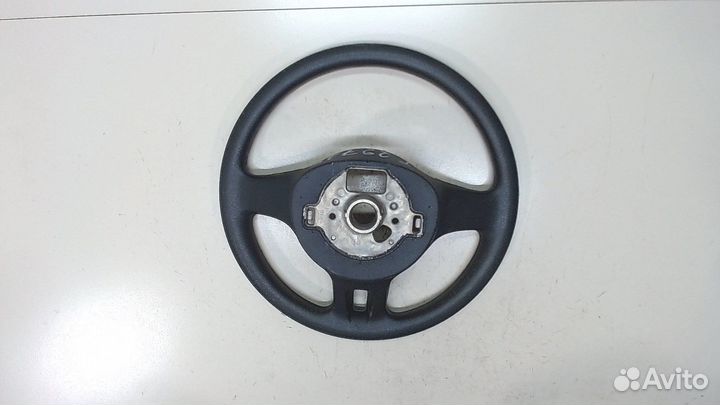 Руль Volkswagen Touran, 2011