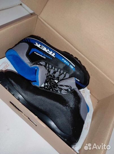 Беговые лыжи tisa с ботинками