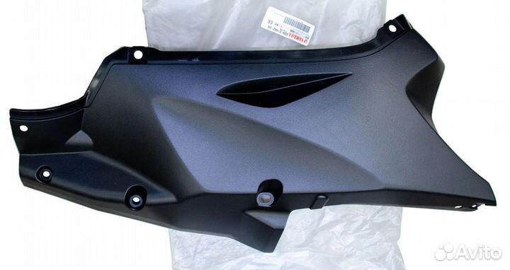 Обтекатель yamaha 8GM-21982-00 левый