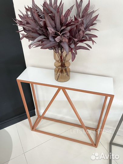 Шикарные консоли в наличии