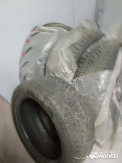 Pirelli Winter Sottozero 3 235/50 R18 100V