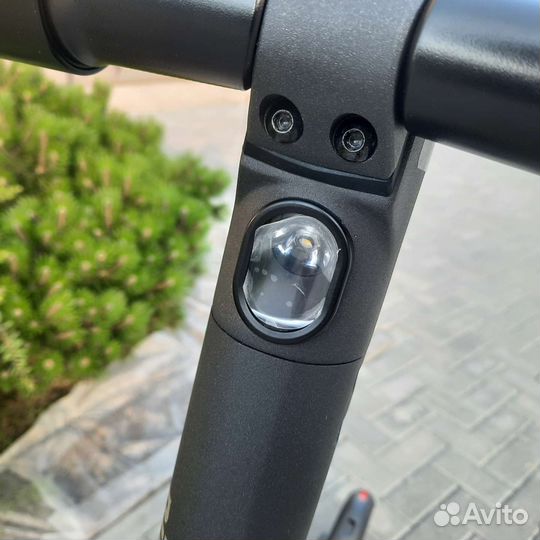 Ninebot ES2 Segway электросамокат