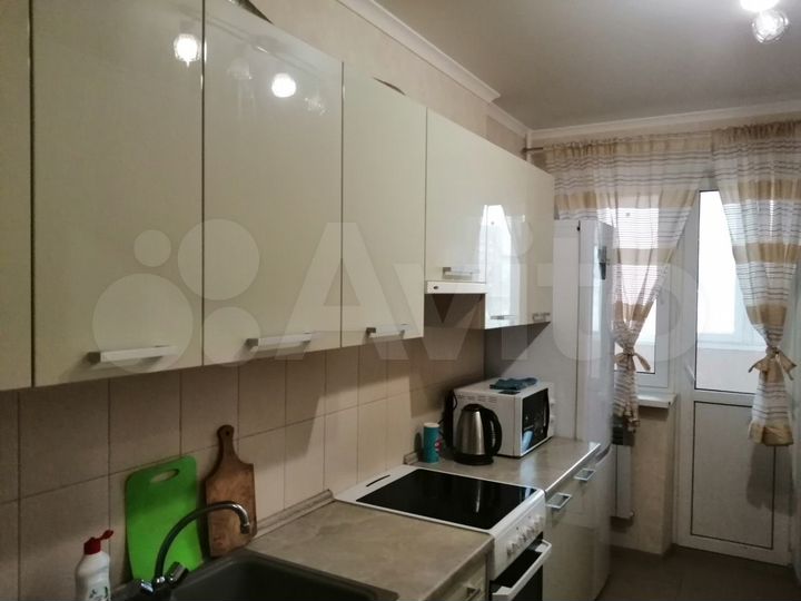 1-к. квартира, 42 м², 9/12 эт.