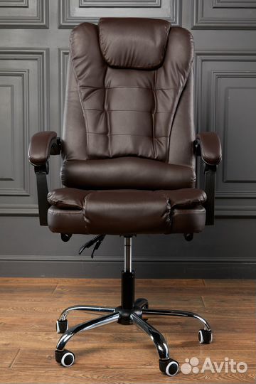 Офисное кресло новое с массажем для руководителей