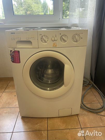 Стиральная машина zanussi