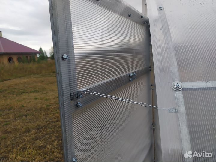 Теплица оцинкованная