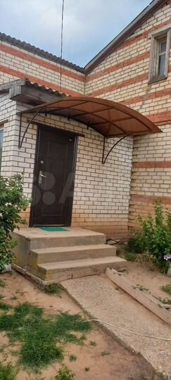 Дом 183 м² на участке 7 сот.