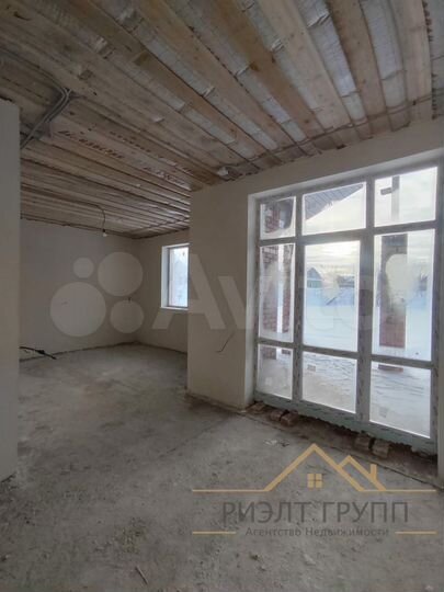 Коттедж 130,7 м² на участке 12,7 сот.