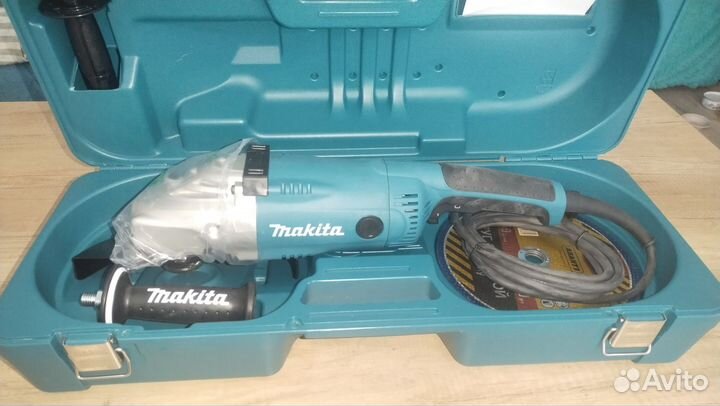 Ушм болгарка makita 230