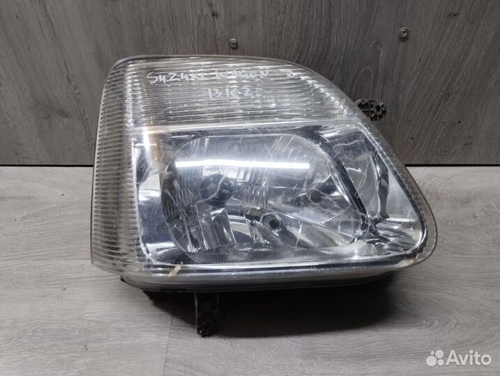Фара правая Suzuki Wagon R Plus MM