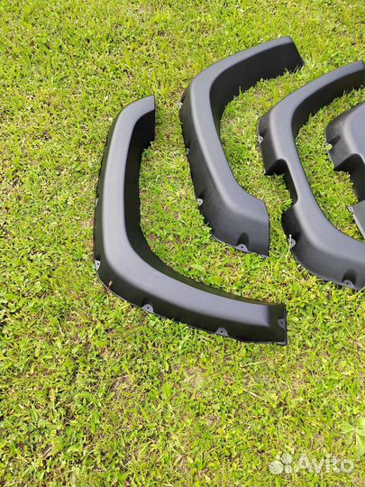 Расширители арок УАЗ патриот