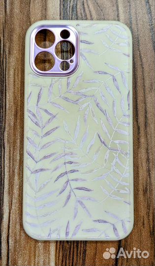 8 чехлов iPhone 12 Pro Max