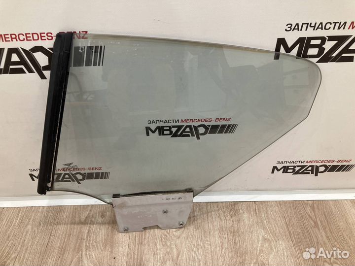 Стекло заднее левое Bentley Continental GT