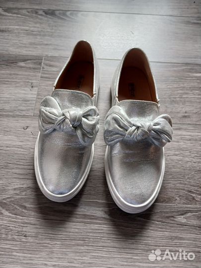 Обувь женская 40 размер