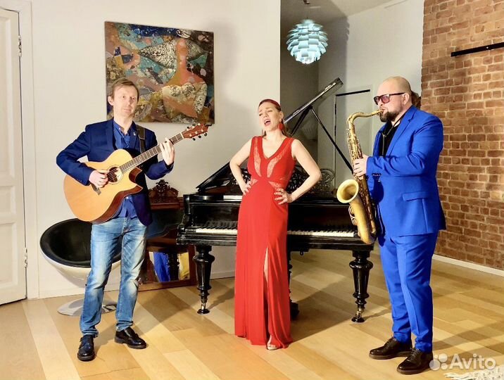 Музыканты кавер группа саксофонист вокал гитарист